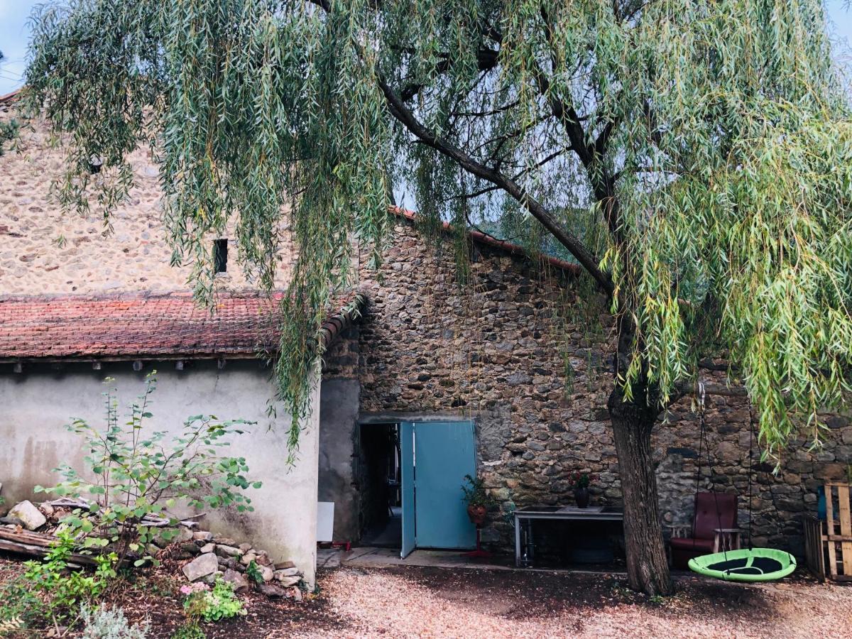 La Pommeraie Casteil Buitenkant foto