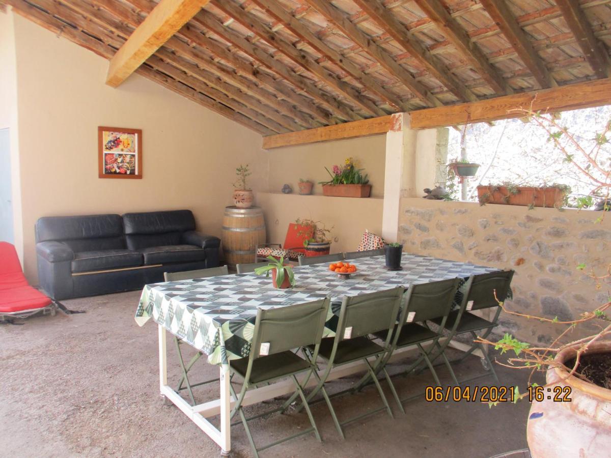 La Pommeraie Casteil Buitenkant foto